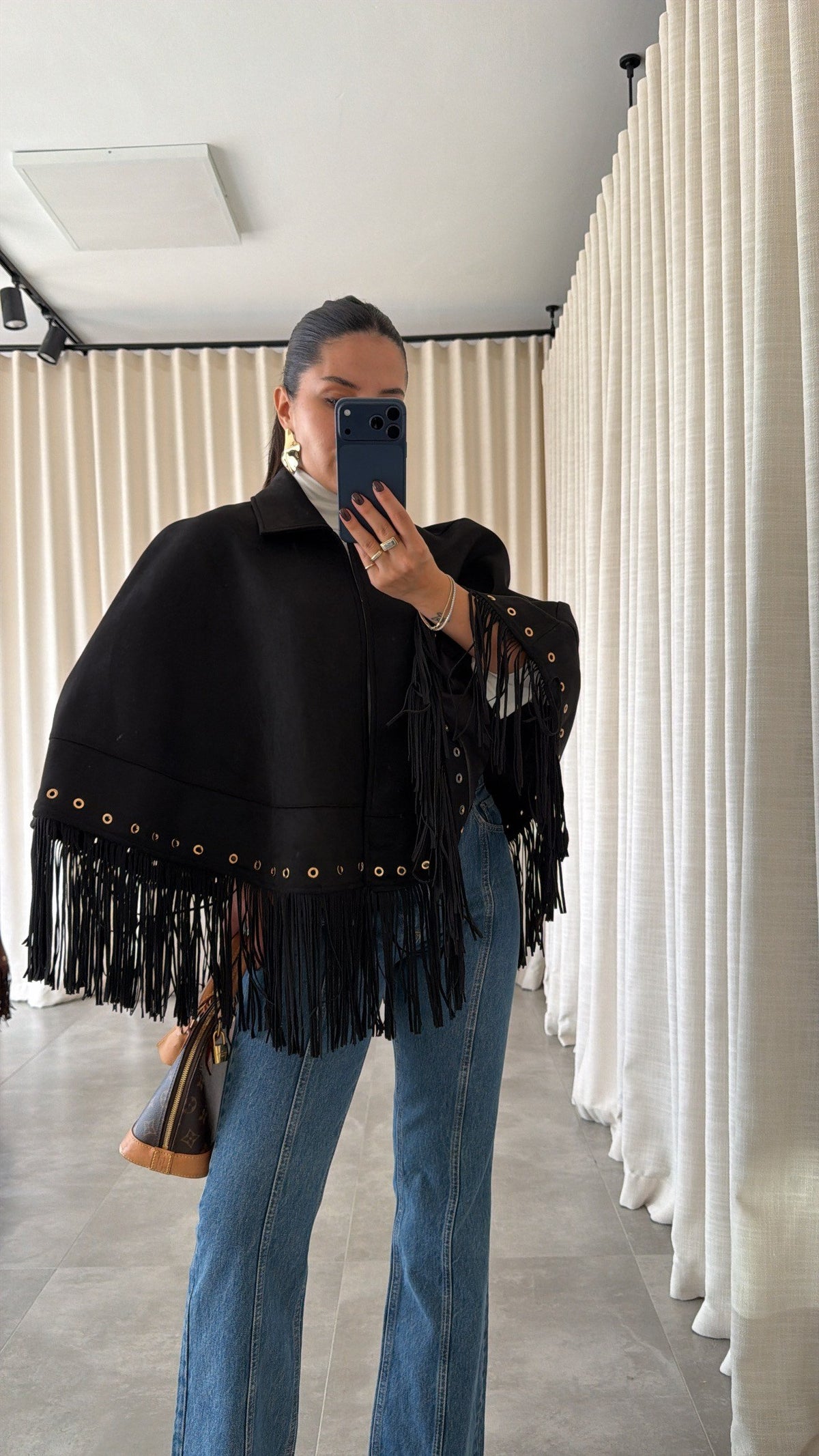 Sierra Fringe Cape
