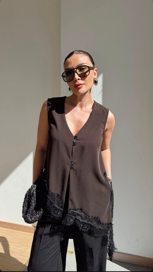 Olso Lace Vest