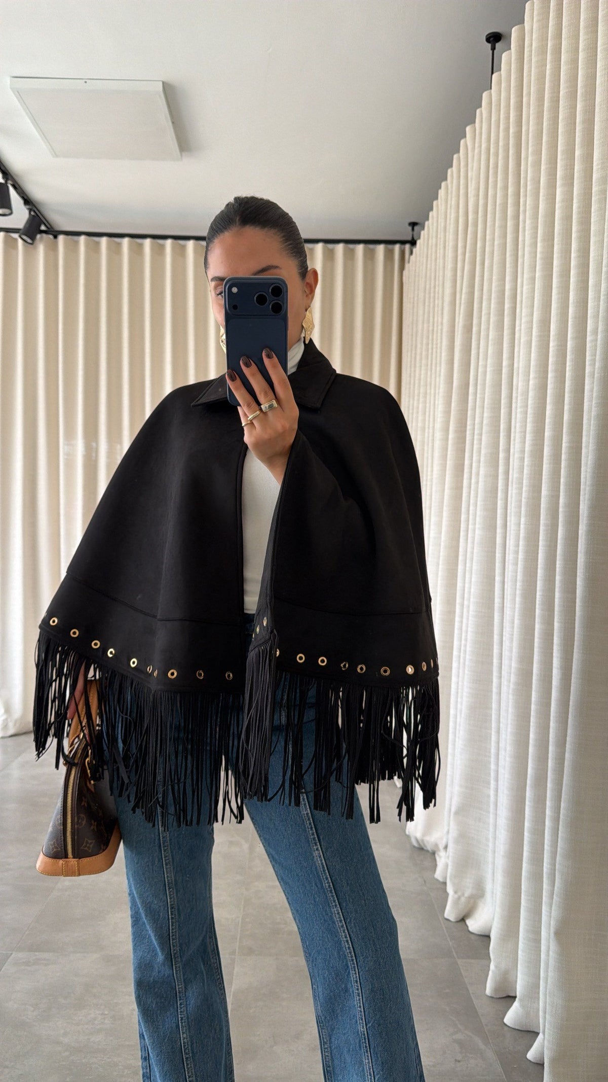 Sierra Fringe Cape